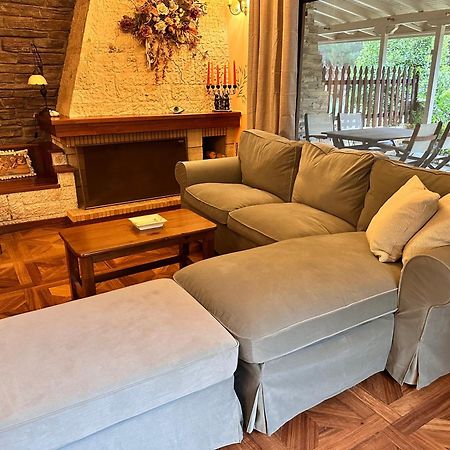 Villa Umami Mákri Habitación foto